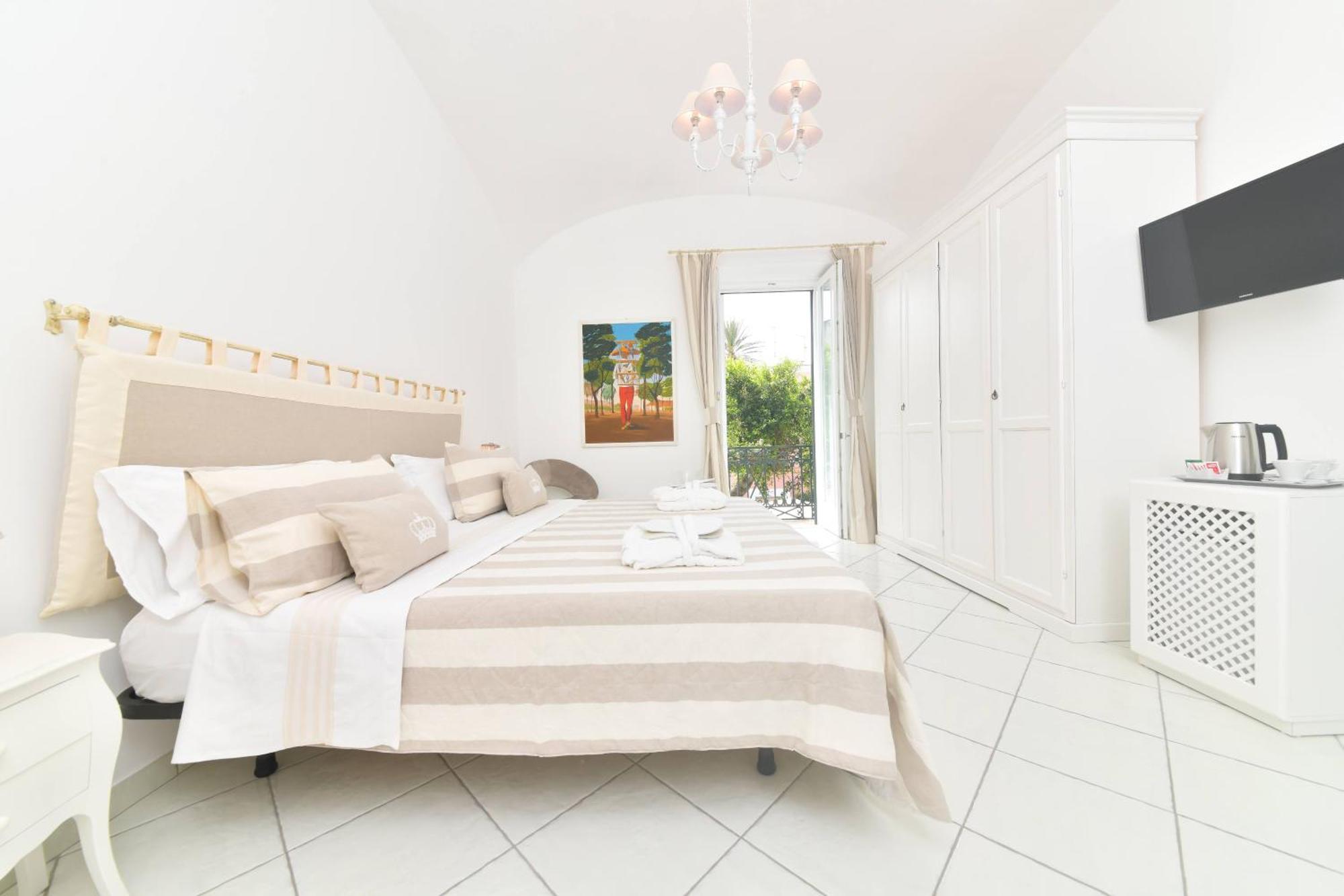 Queen Suite - Luxury Rooms (Adults Only) Forio di Ischia Eksteriør bilde